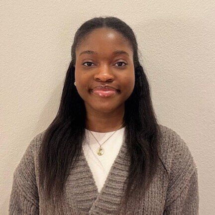 Mitarbeitende  Lara Nlombi